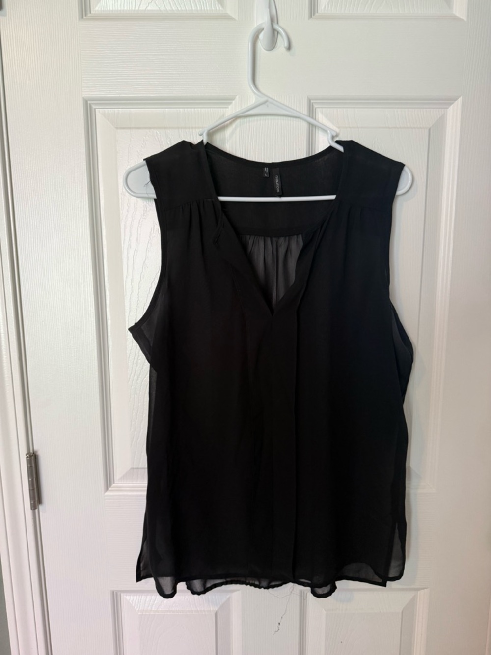Maurice’s Black Sleeveless V-Neck Women’s Blouse